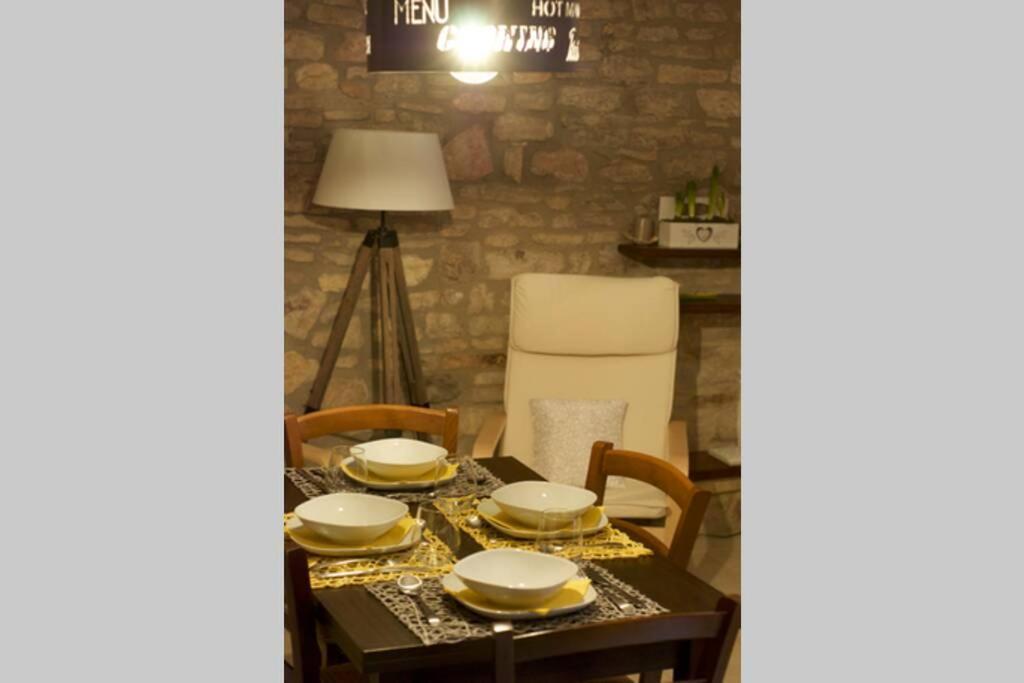Francesco House Family Apartment อัสซิซี ภายนอก รูปภาพ